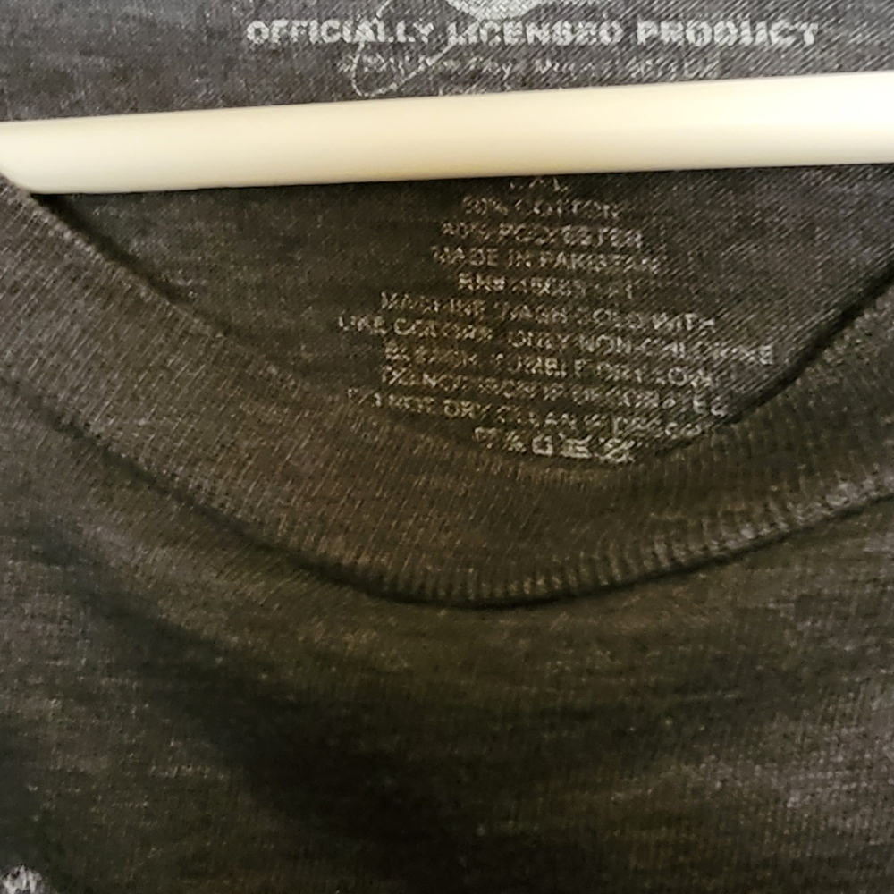 Pink Floyd tee - Picture 2 of 2